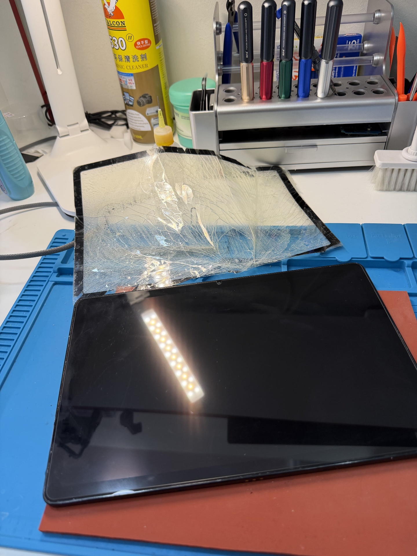 Tablet após troca de vidro — economia de até 70%